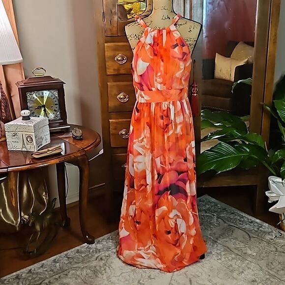 Eliza J Floral halter style Maxi Resortwear dress size 8 - Picture 1 of 13